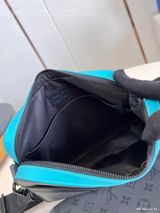 AAA Pruses Bags VUITTON TRIO LOUIS MESSENGER 0704
